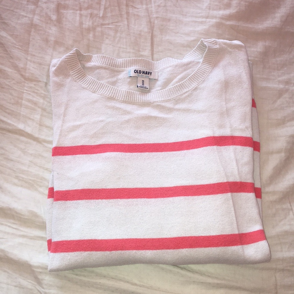 Lightweight sweater. Ivory with orange stripes.